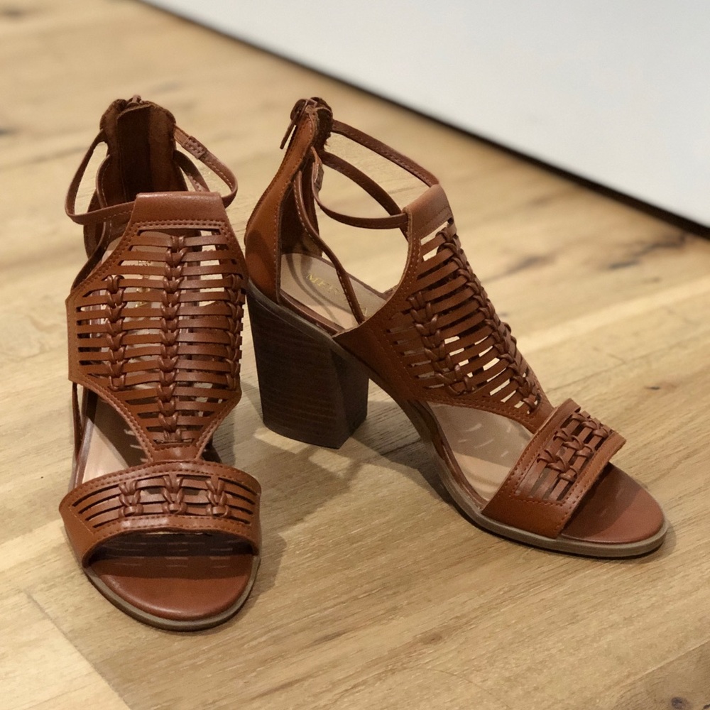 Spanish style heels